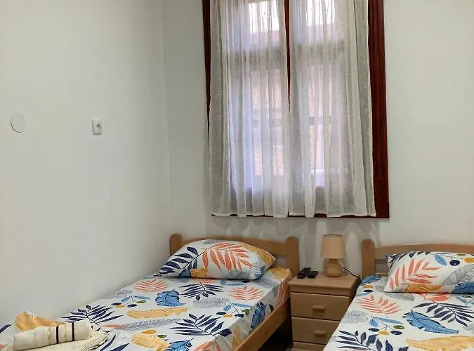 Aurora Apartment